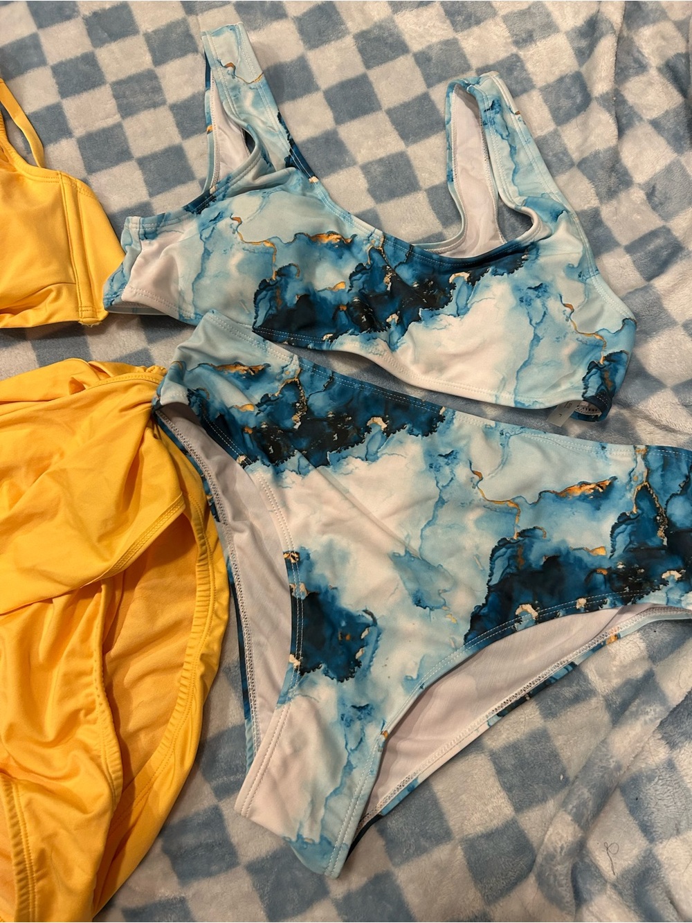 Bikini Bundle - Picture 5 of 9